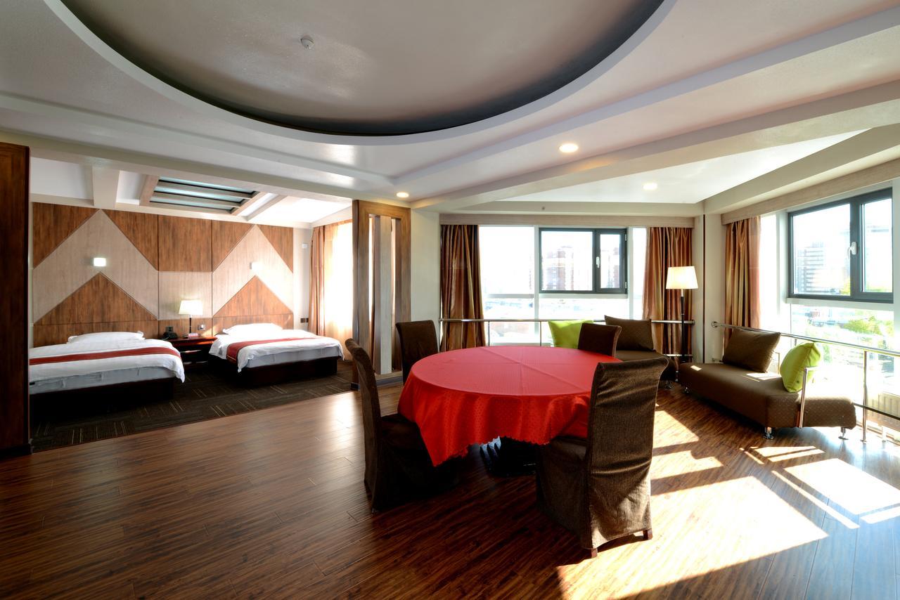 Zolo Hotel Ułan Bator Zewnętrze zdjęcie